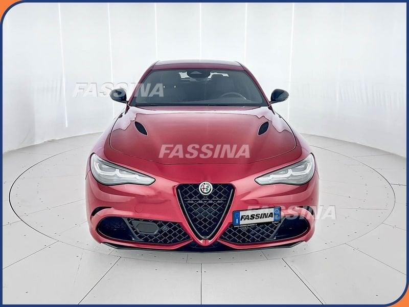 Alfa Romeo Giulia 2.9 T V6 AT8 Quadrifoglio
