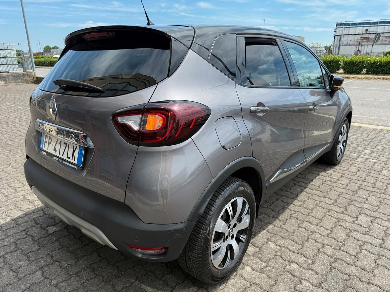 Renault Captur dCi 90 CV Energy Intens, EURO 6B, OK NEOPATENTATI