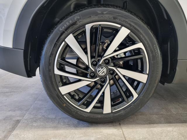 MG ZS 1.5 Hybrid+ Luxury