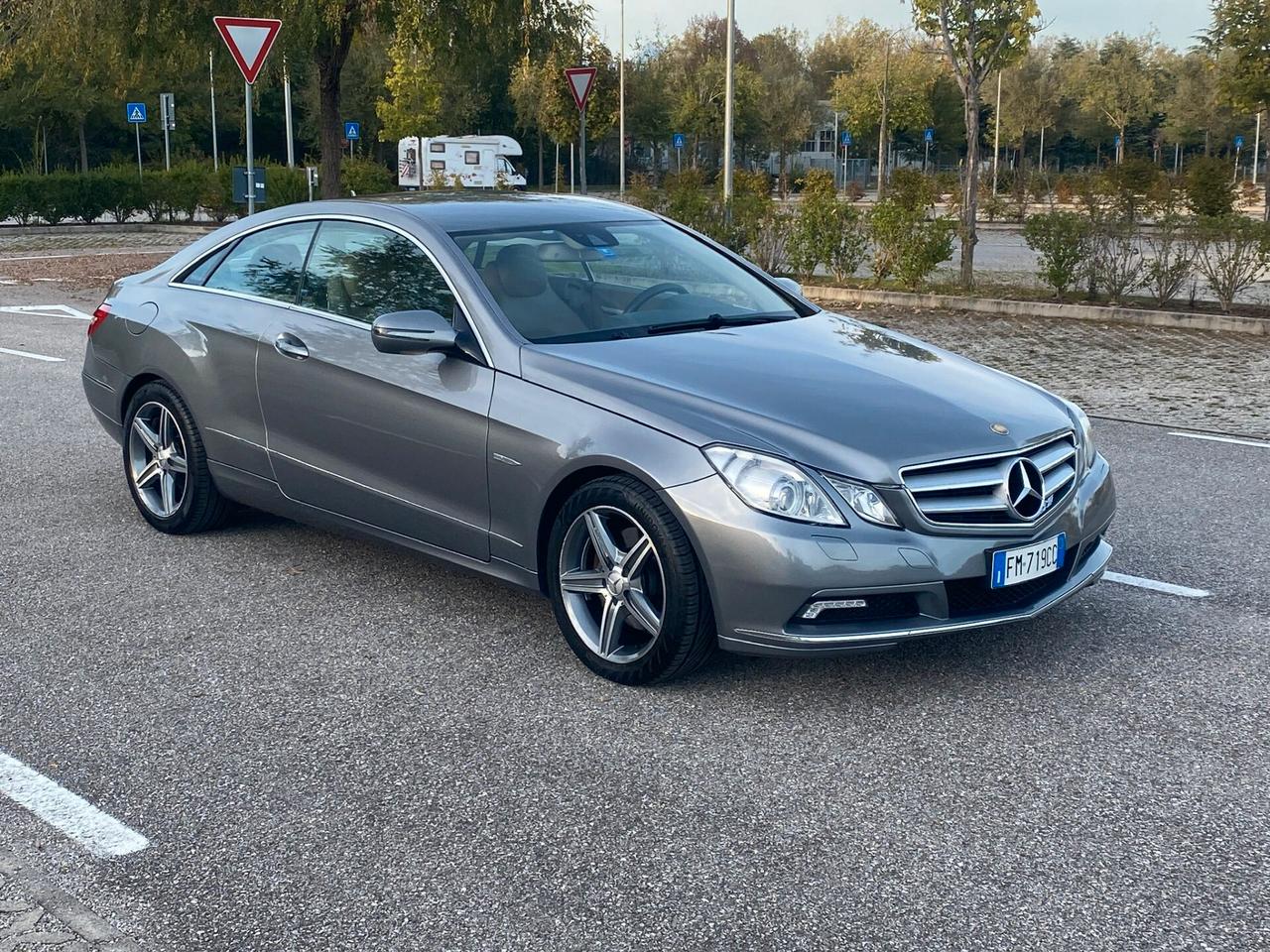Mercedes-benz E 250 CDI Coupé MOTORE rotto!!!Avantgarde AMG