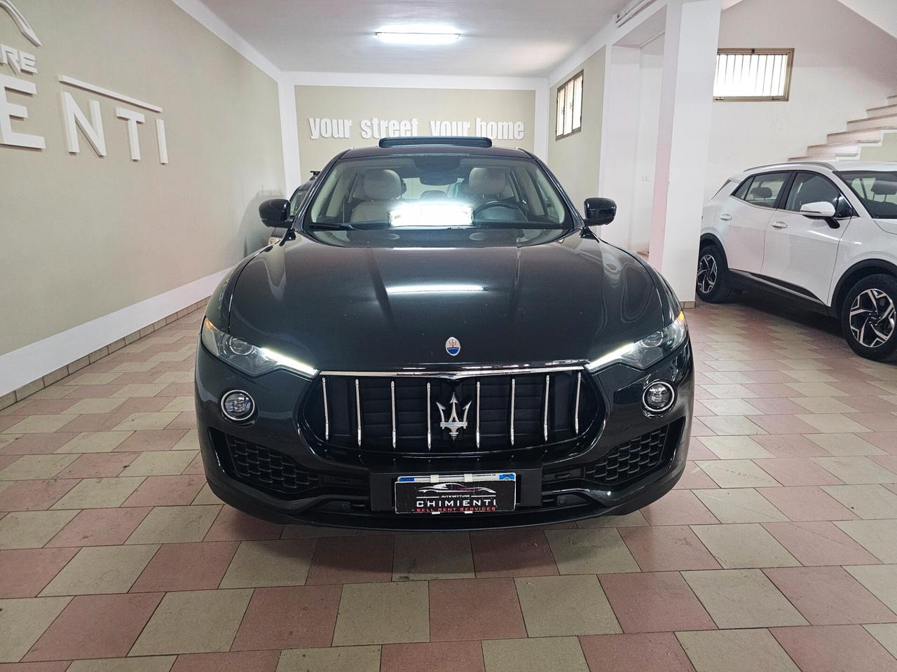 Maserati Levante V6 Diesel 275 CV AWD Granlusso