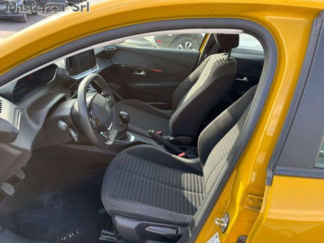 PEUGEOT 208 NEOPATENTATI CAR PLAY 208 1.2 Active Pack TG : GP5