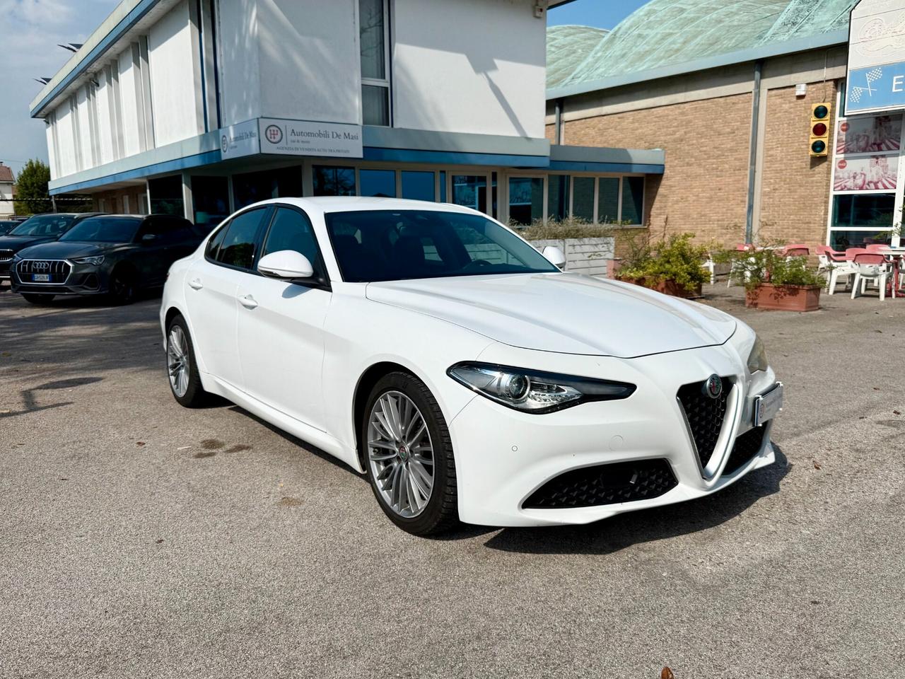 Alfa Romeo Giulia 2.2 t Business Sport Launch Edition 180cv auto