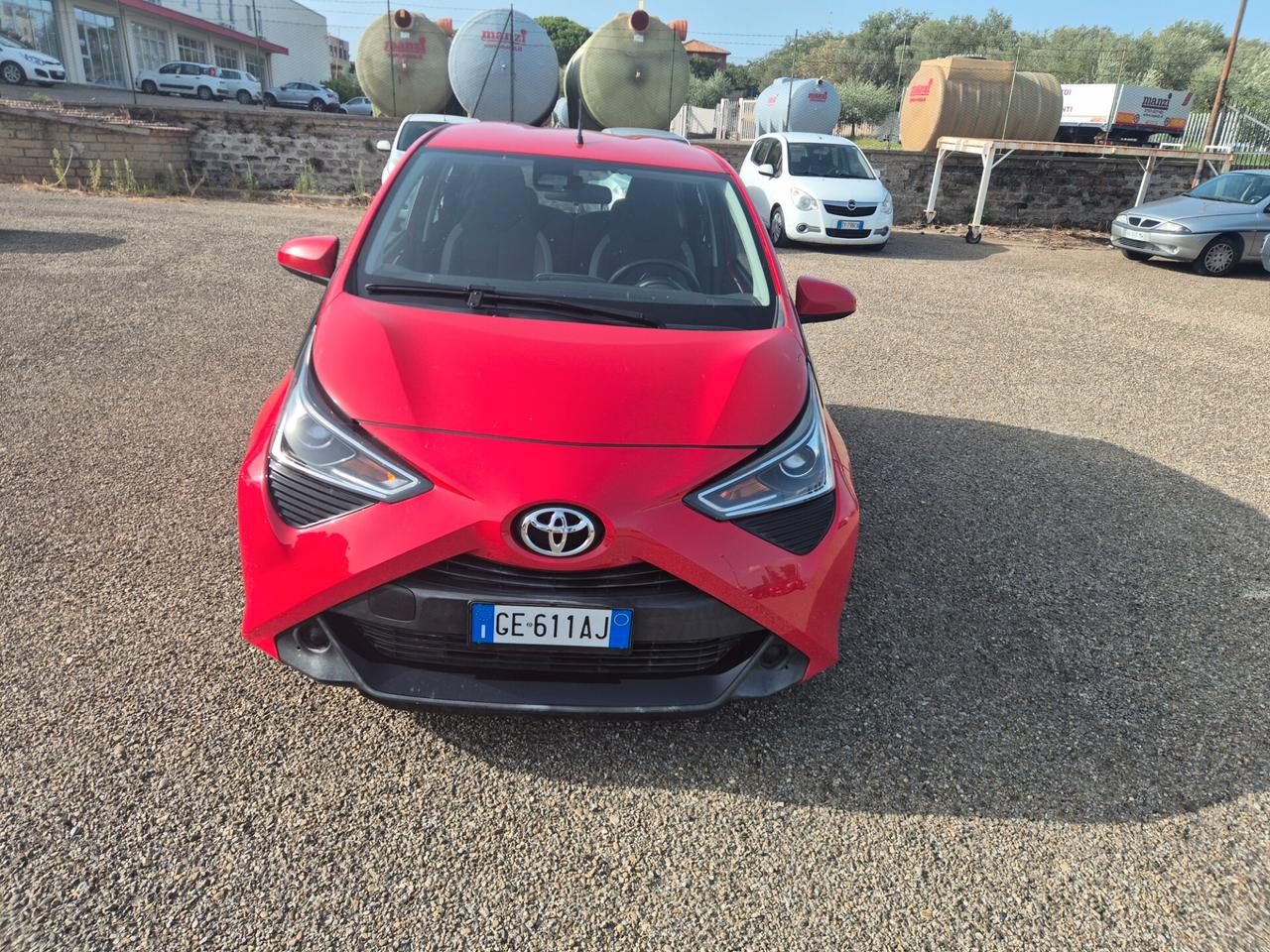 Toyota Aygo Connect 1.0 VVT-i 72 CV 5 porte x-play