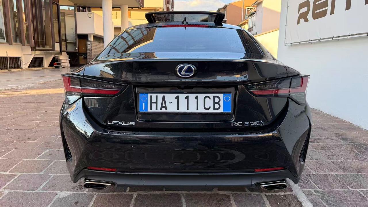 Lexus RC 300h Hybrid F Sport 2020