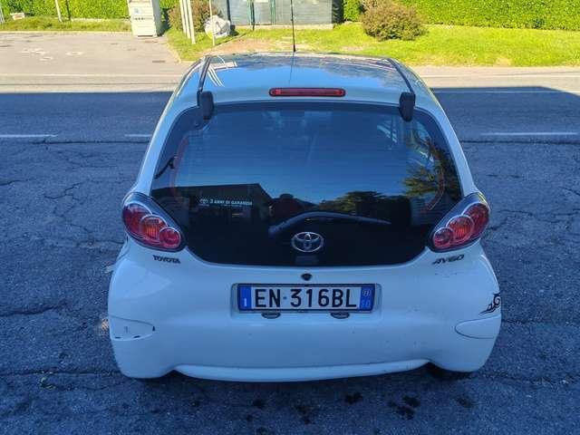 Toyota Aygo Aygo I 2012 5p 1.0 Active connect