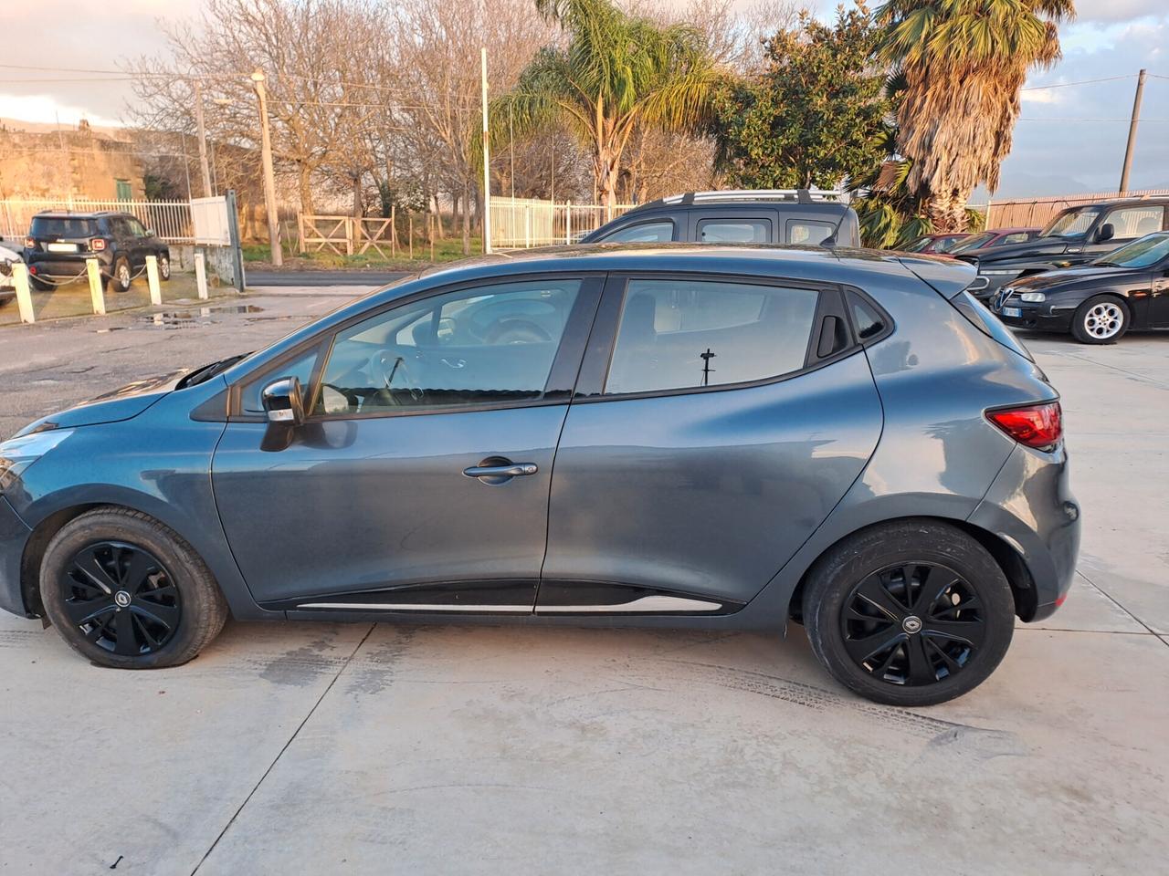 Renault Clio dCi 8V 75 CV 2019 SOLO 90MILA KM