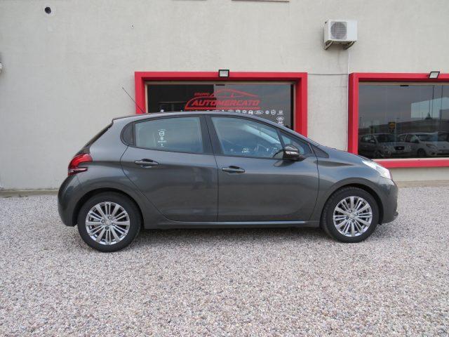 PEUGEOT 208 PureTech 82 5 porte Active neopatentati