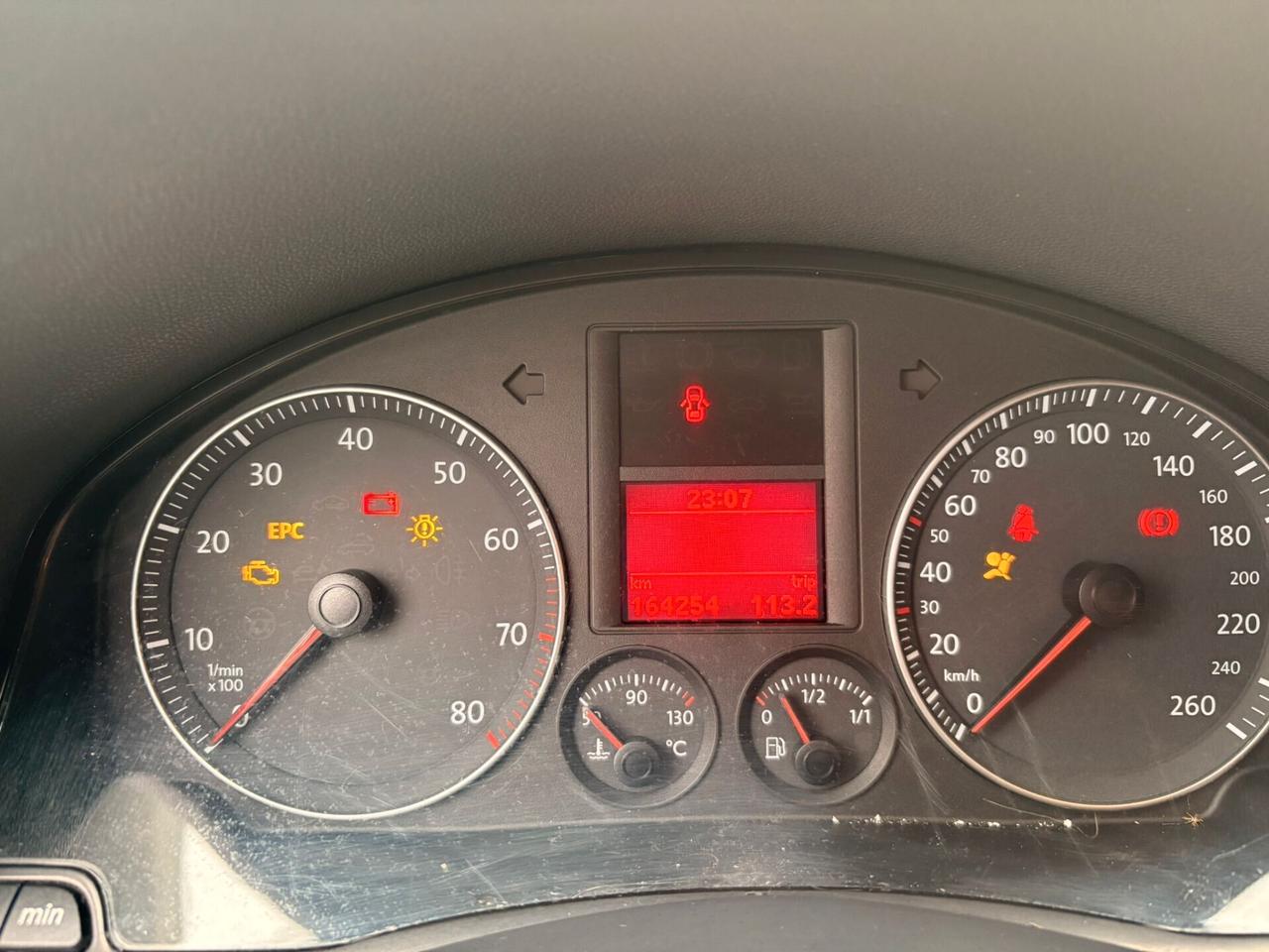 Volkswagen Golf 1.6 16V FSI 3p. Sportline