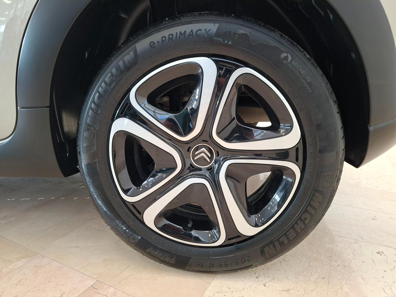 Citroen C3 PureTech 83 S&S C-Series