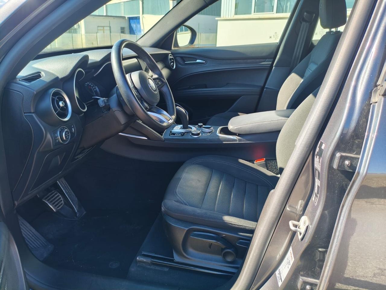 ALFA ROMEO Stelvio Stelvio 2.2 Turbodiesel 190 ...