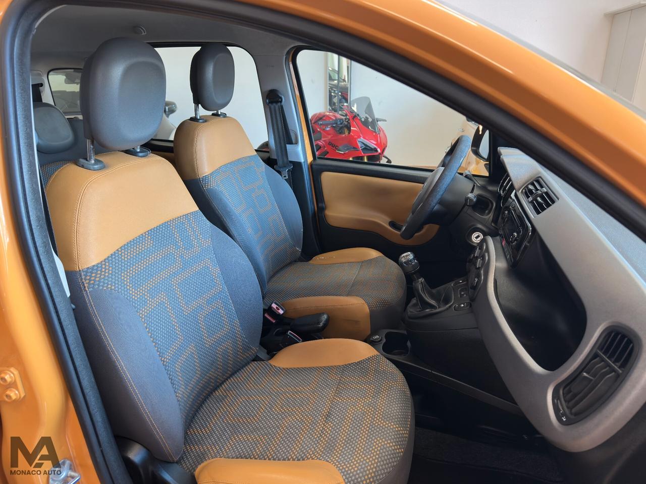 FIAT PANDA LOUNGE 1.3 MJT 75CV 2013