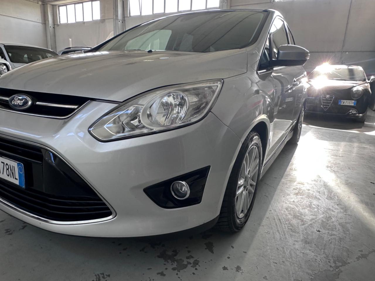 Ford C-Max 2.0 TDCi 115cv Powershift Titanium