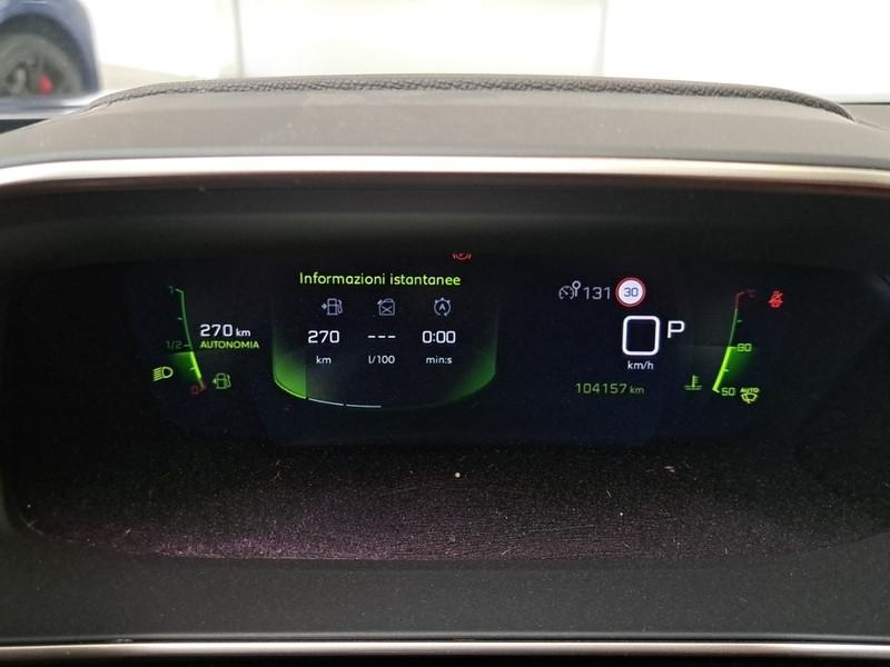 PEUGEOT 2008 BLUEHDI 130 EAT8 ALLURE PACK S/S AUT. CROSSOVER