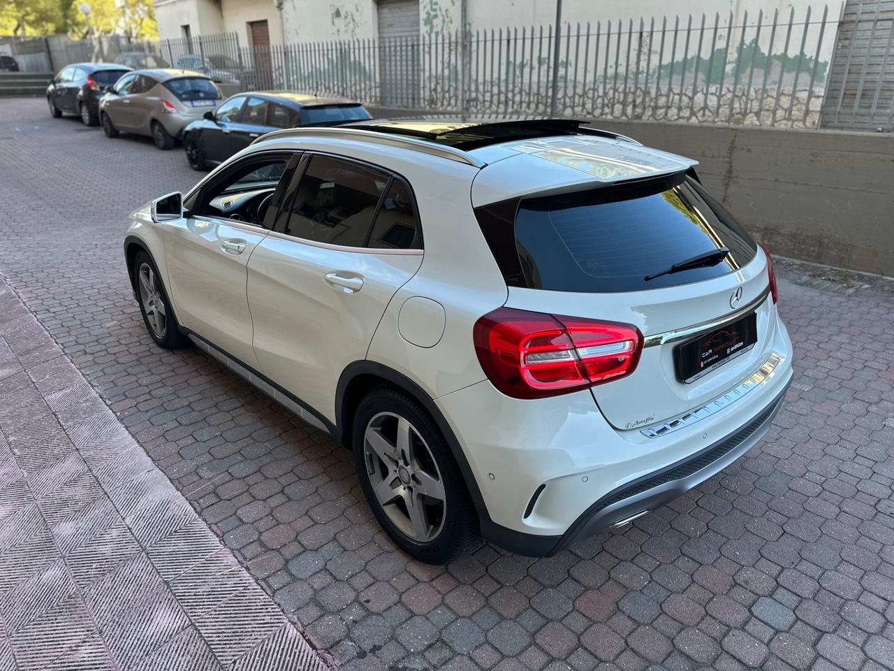 Mercedes-benz GLA 220 d AMG Premium - DOPPIO TETTO RETROCAMERA