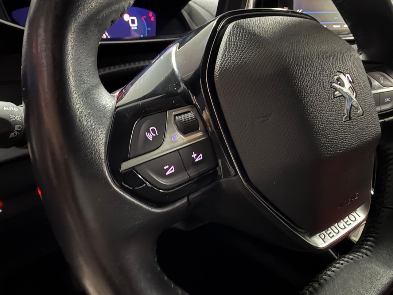 PEUGEOT 208 1.5 BlueHDi (102) S&S Allure 2022