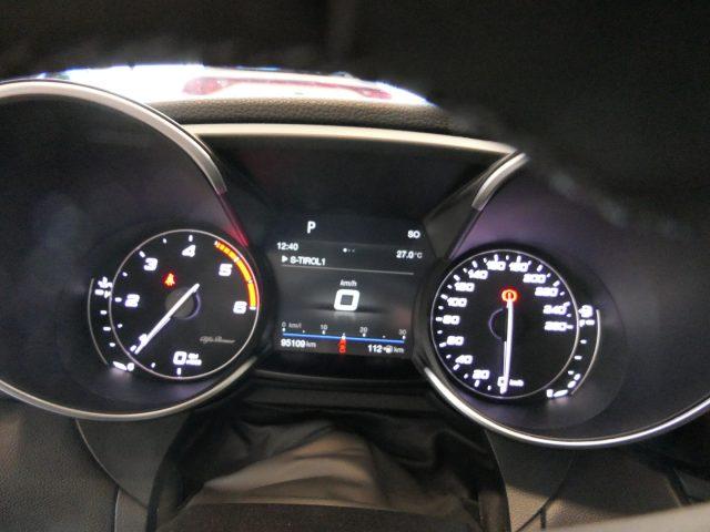ALFA ROMEO Giulia 2.2 Turbodiesel 210 CV AT8 AWD Q4 Veloce