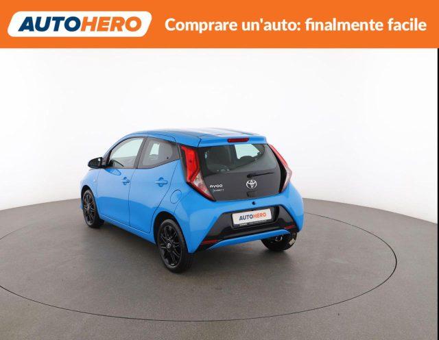 TOYOTA Aygo Connect 1.0 VVT-i 72 CV 5 porte x-play