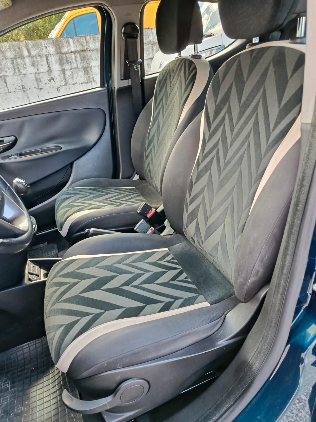 Lancia Ypsilon 1.3 MJT 16V 95 CV S&S Platinum