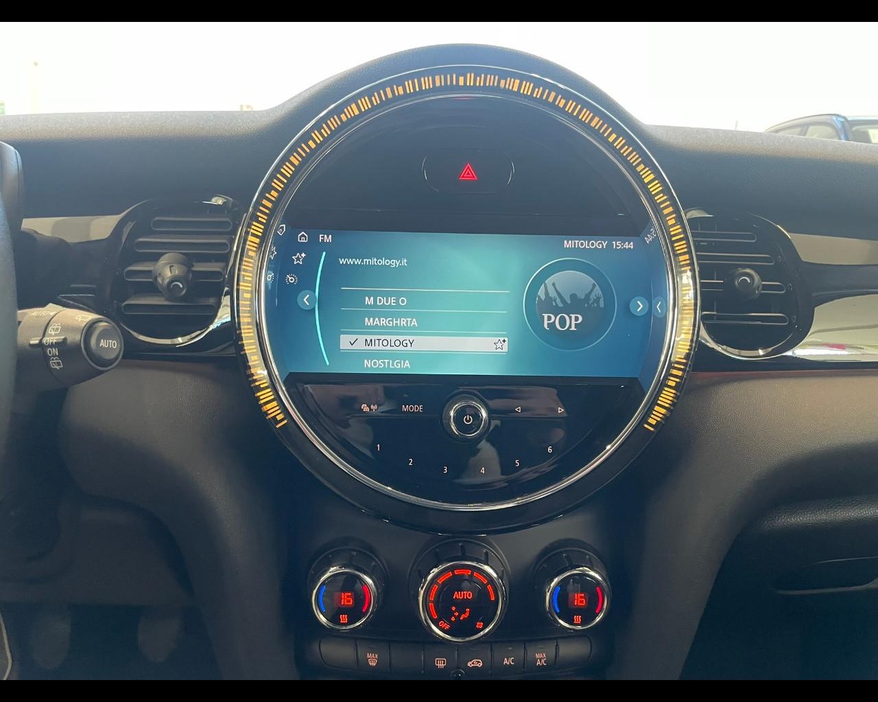 MINI Mini 5 porte (F55) - Mini 1.5 Cooper Classic 5 porte