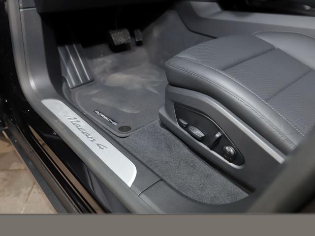 PORSCHE Macan Ev 4 PANORAMA SEDILI VENTILATI TELECAMERA 360