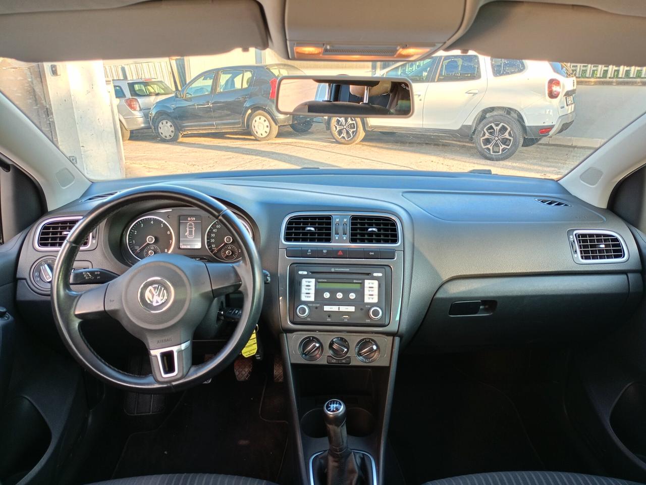 VW POLO GPL UNICO PROPRIETARIO
