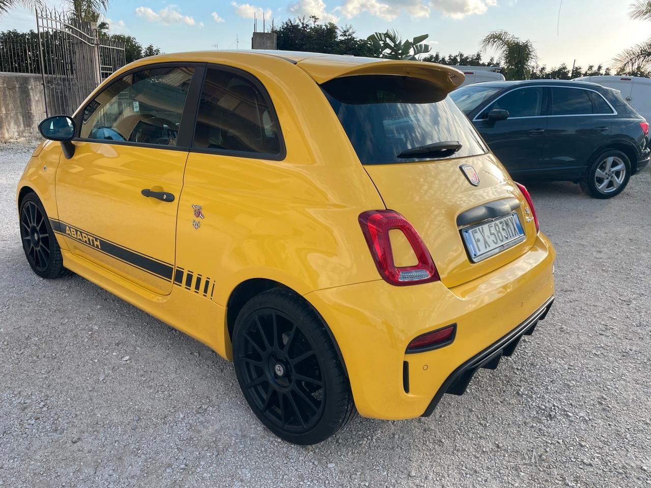 Abarth 595 1.4 Turbo T-Jet 180 CV Competizione