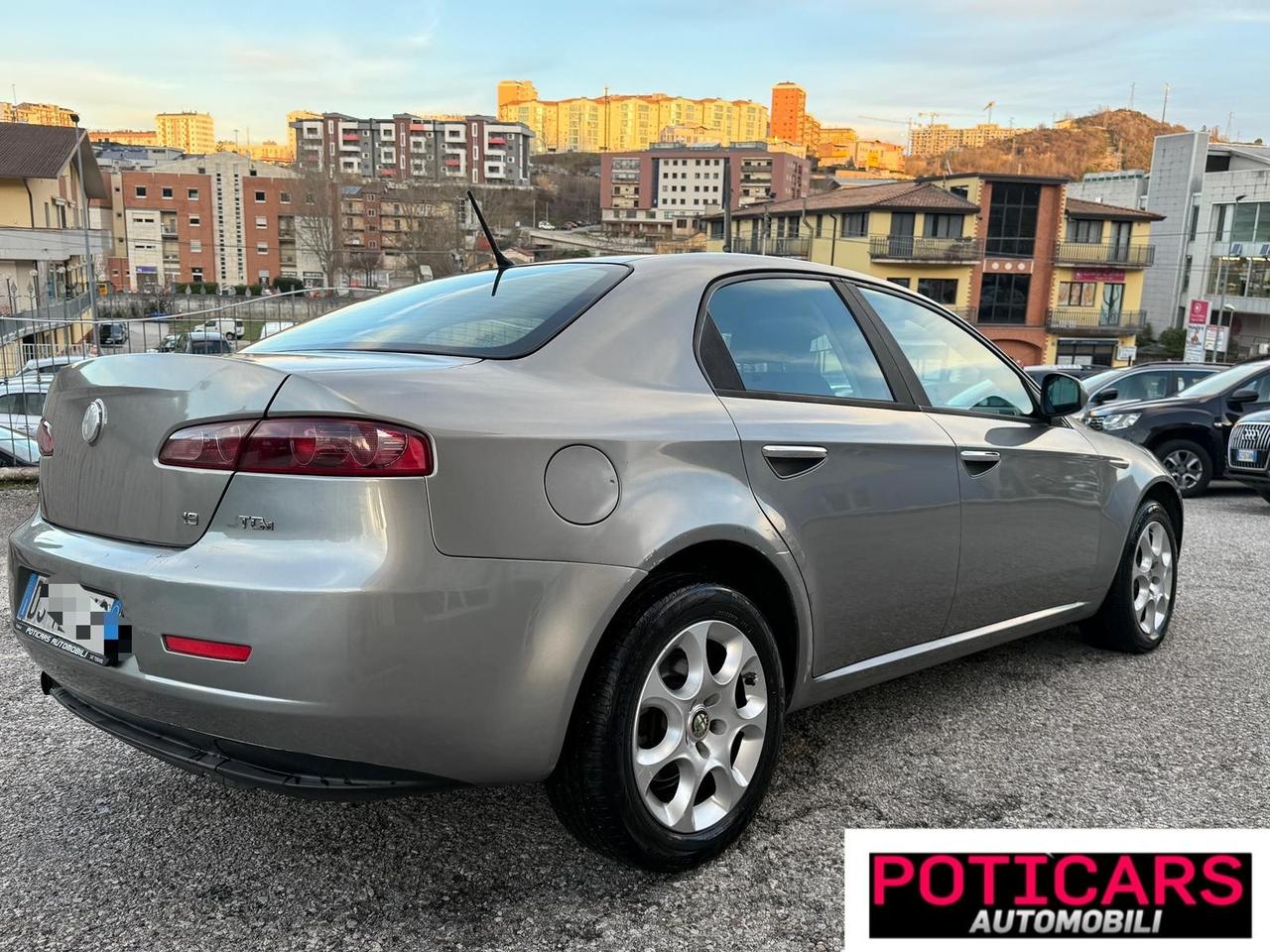 Alfa Romeo 159 1.9 JTDm Distinctive