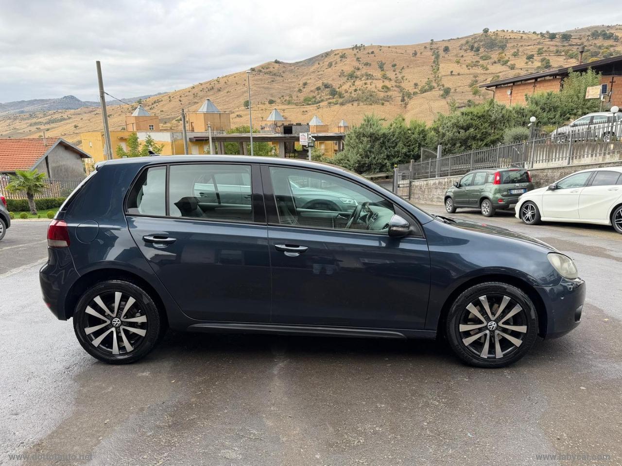 VOLKSWAGEN Golf 2.0 TDI 140 CV 5p. Highline