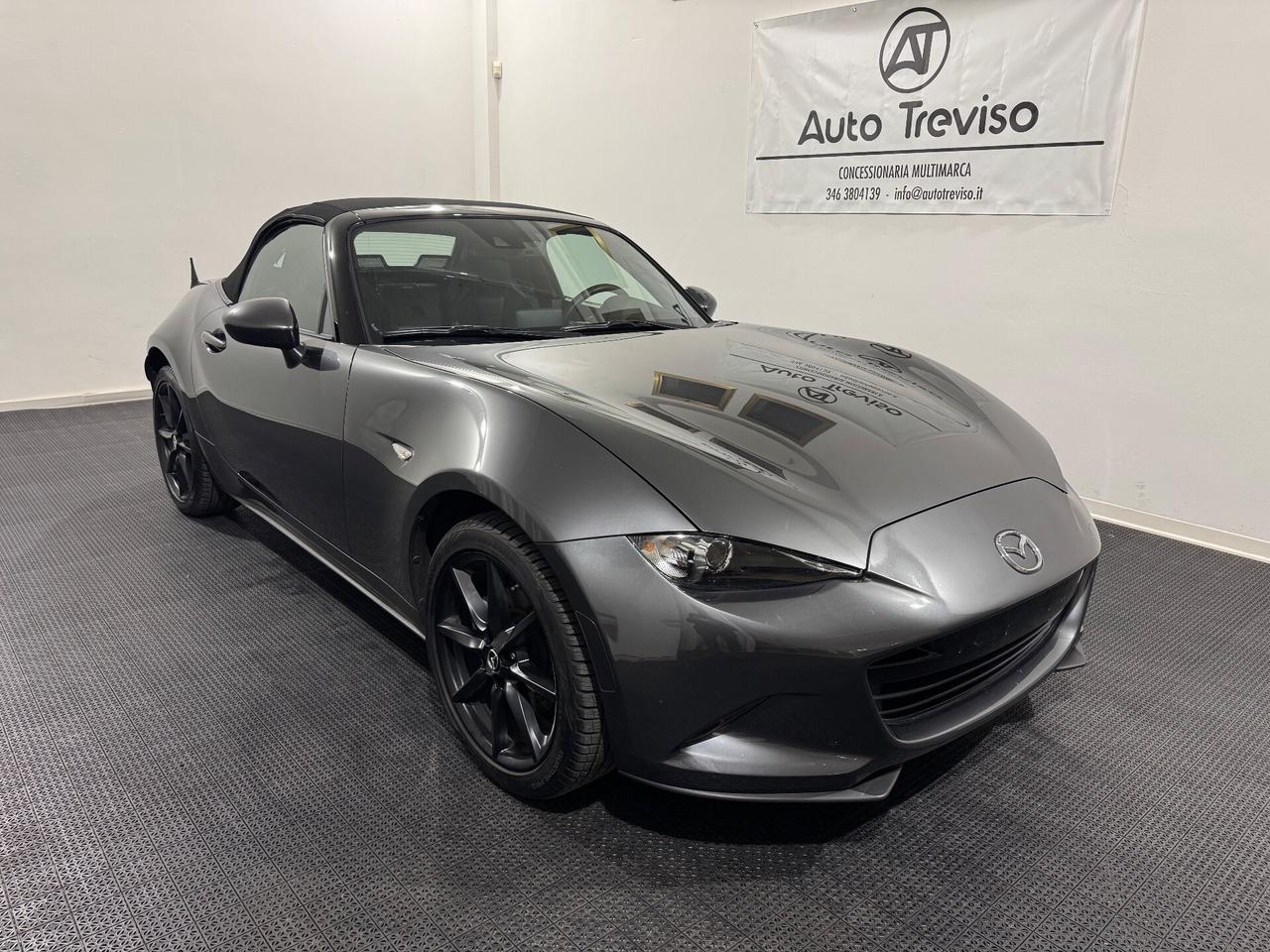 Mazda MX-5 2.0L Skyactiv-G Sport RECARO!!