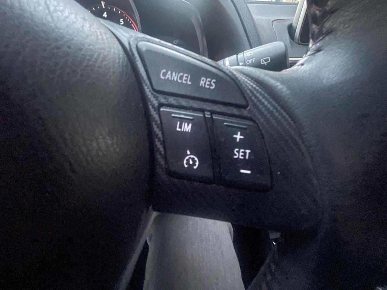 MAZDA 3 Mazda3 2.2 Skyactiv-D Exceed