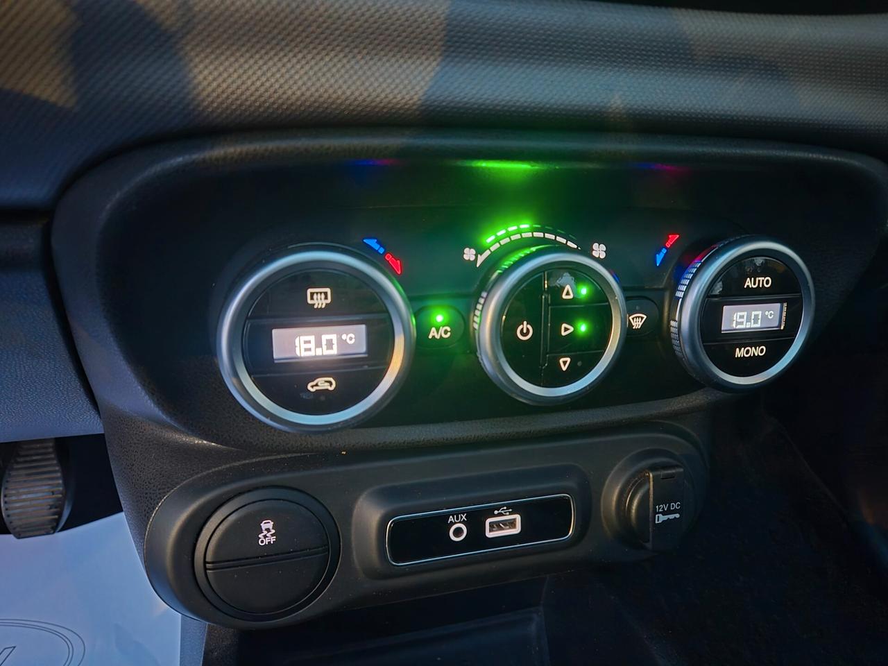 Fiat 500L LOUNGE 1.4 BENZINA GPL