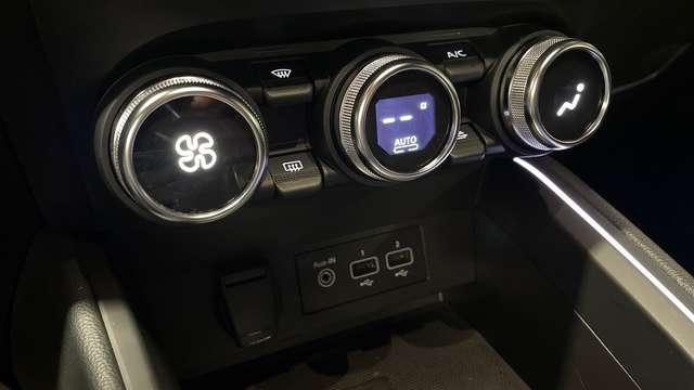 Renault Clio 1.6 E-Tech hybrid R.S. Line 140cv auto 5 Porte 1.