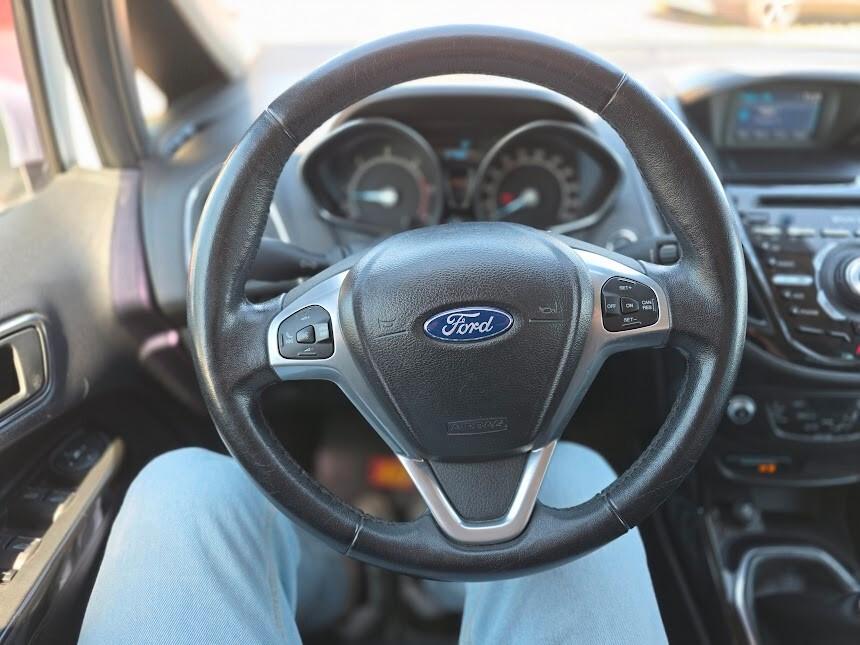 Ford B-Max 1.6 TDCi 95 CV Titanium