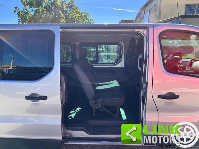 RENAULT Trafic T27 2.0 dCi 120CV PC-TN Intens