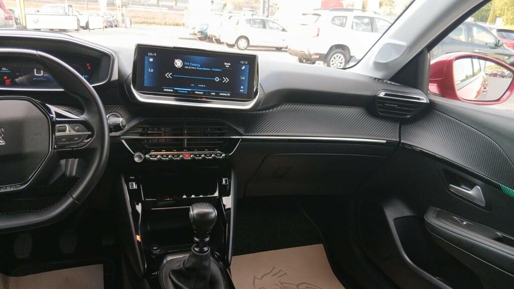Peugeot 208 5 Porte 1.2 PureTech Allure Navi Pack