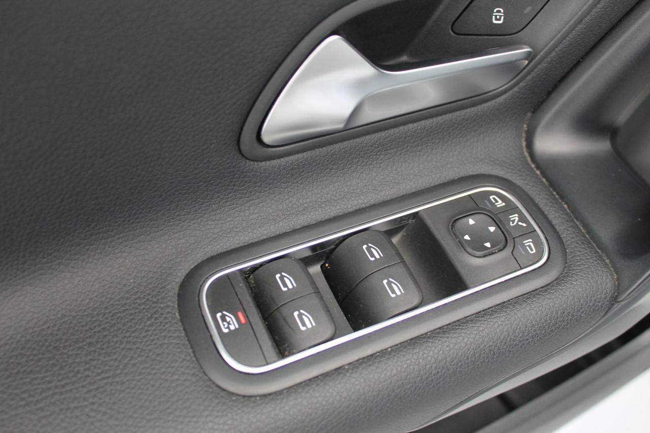 Mercedes A 180 d Auto SPORT FULL LED
