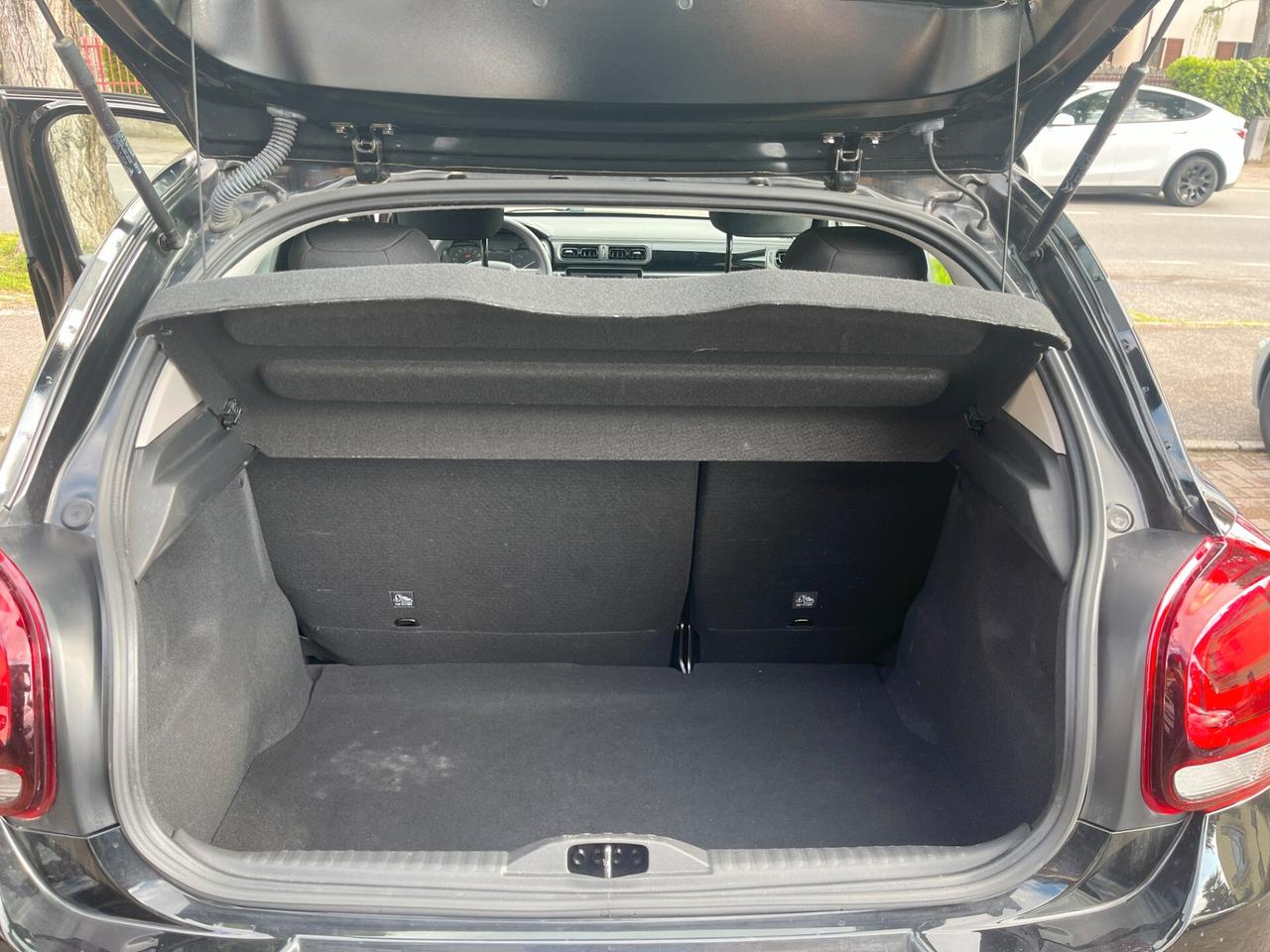 Citroen C3 PureTech 83 S&S You! Fari Full Led