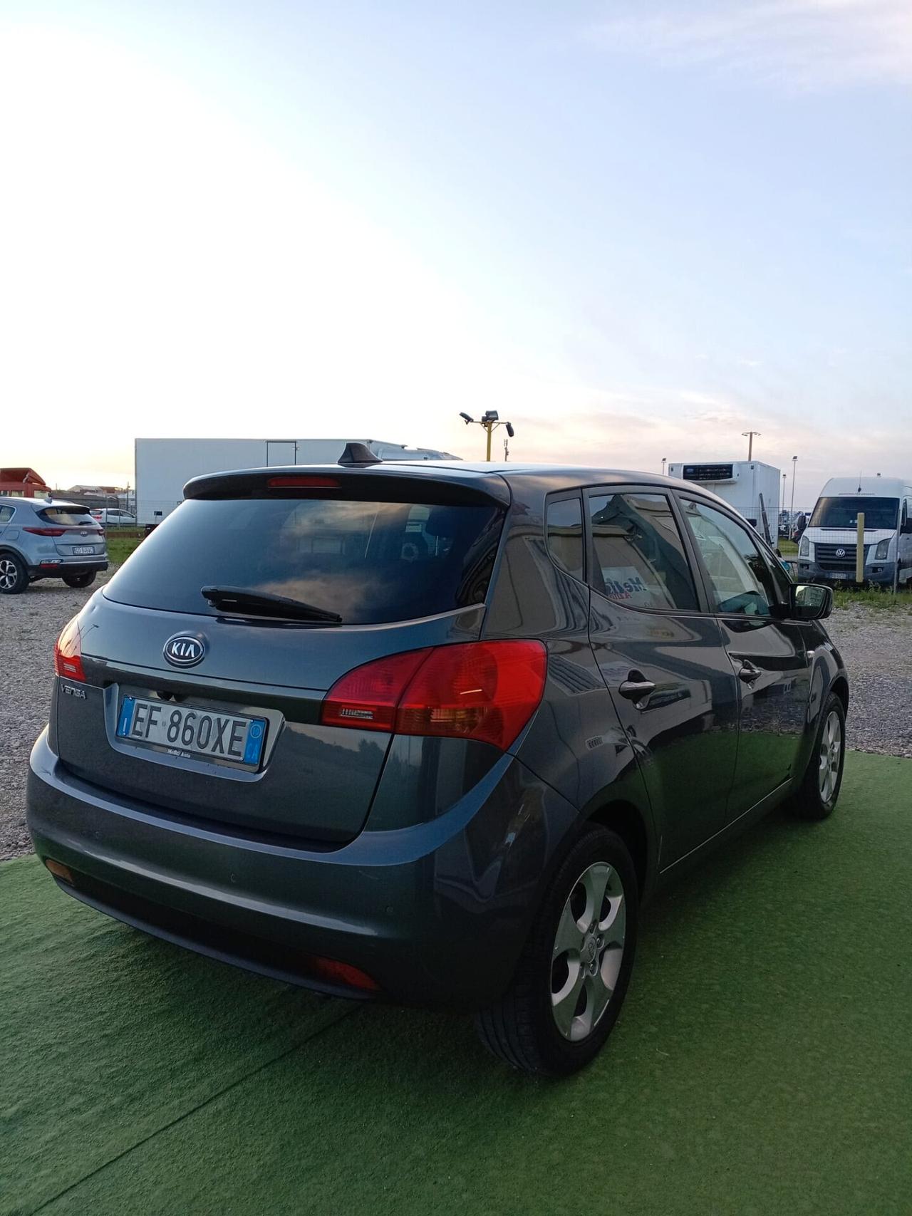KIA VENGA 1.4 BENZINA UTILITARIA 5 PORTE