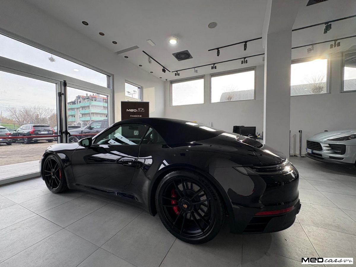 PORSCHE - 911 Cabrio - 911 Carrera 2 GTS Cabriolet