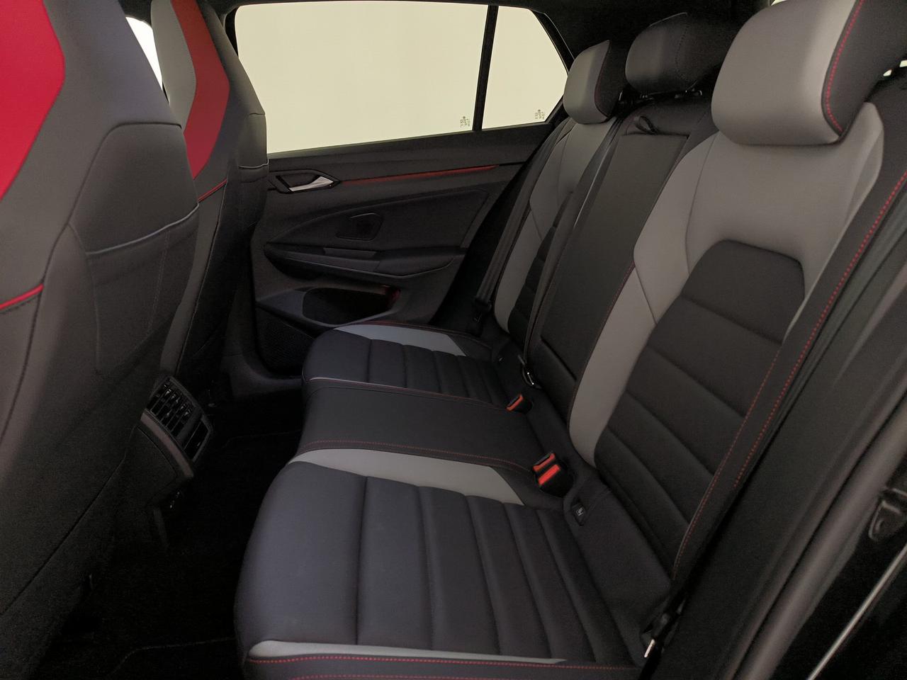 Volkswagen Golf 2.0 tsi gti 245cv dsg