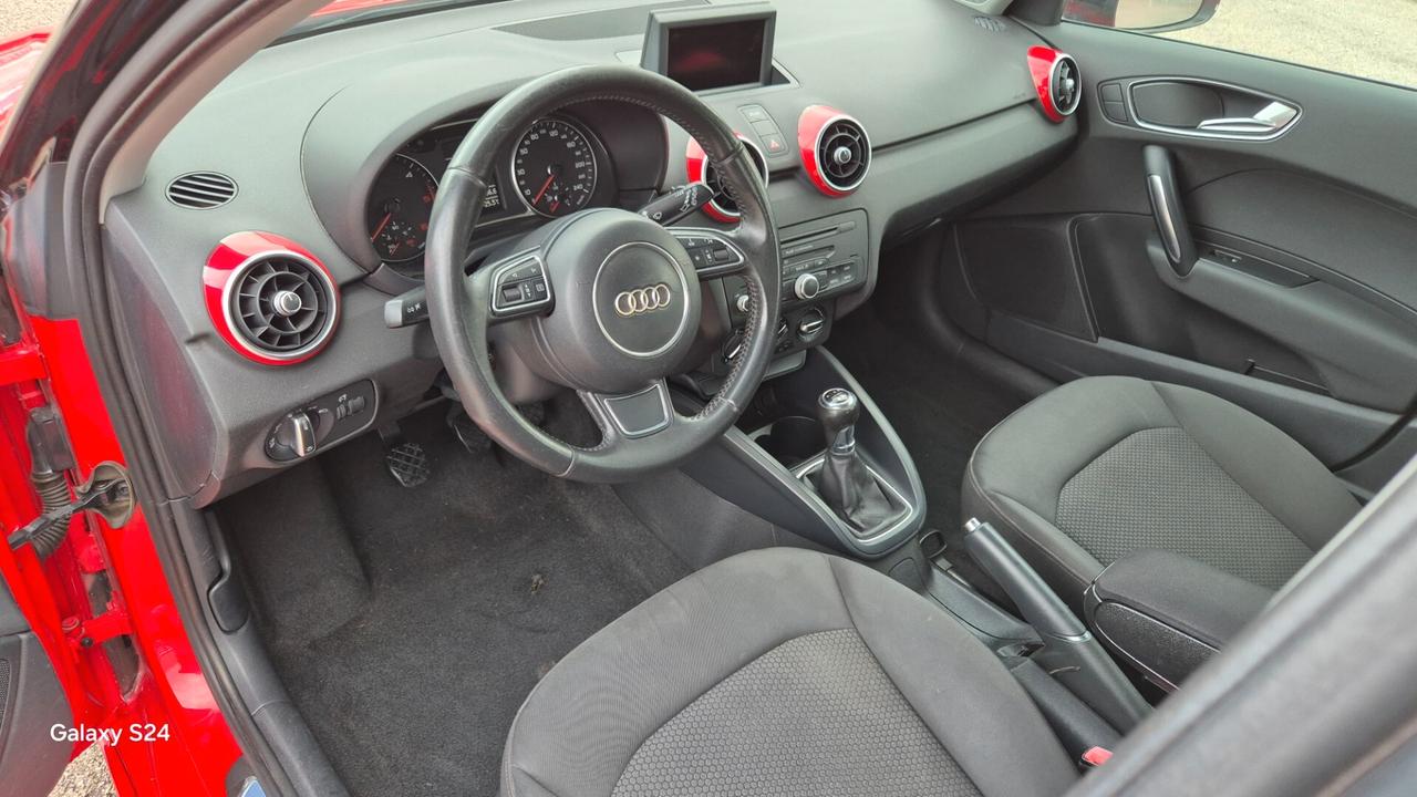 Audi A1 SPB 1.6 TDI S line edition