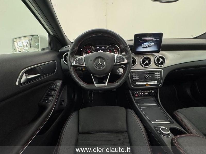 Mercedes-Benz GLA 200 d Automatic 4Matic Premium (TETTO)