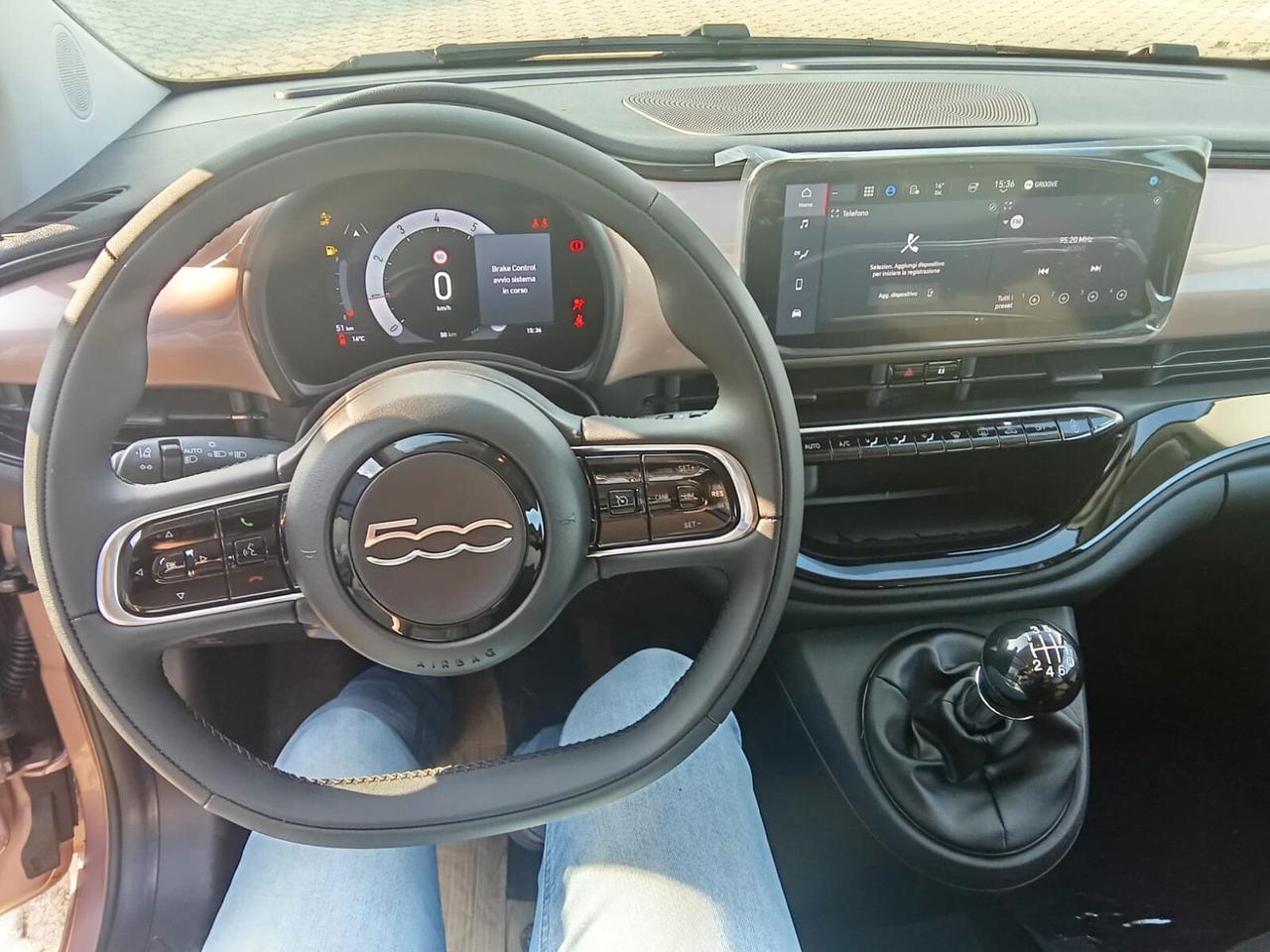 Fiat 500 Berlina Hybrid Icon