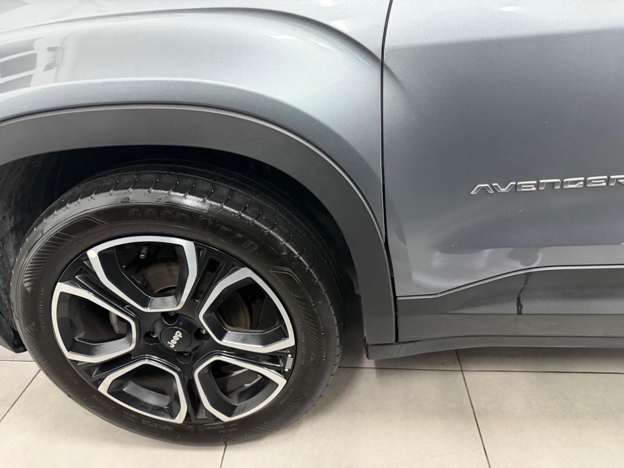 Jeep Avenger 1.2 Turbo 100 CV Summit FINANZIABILE