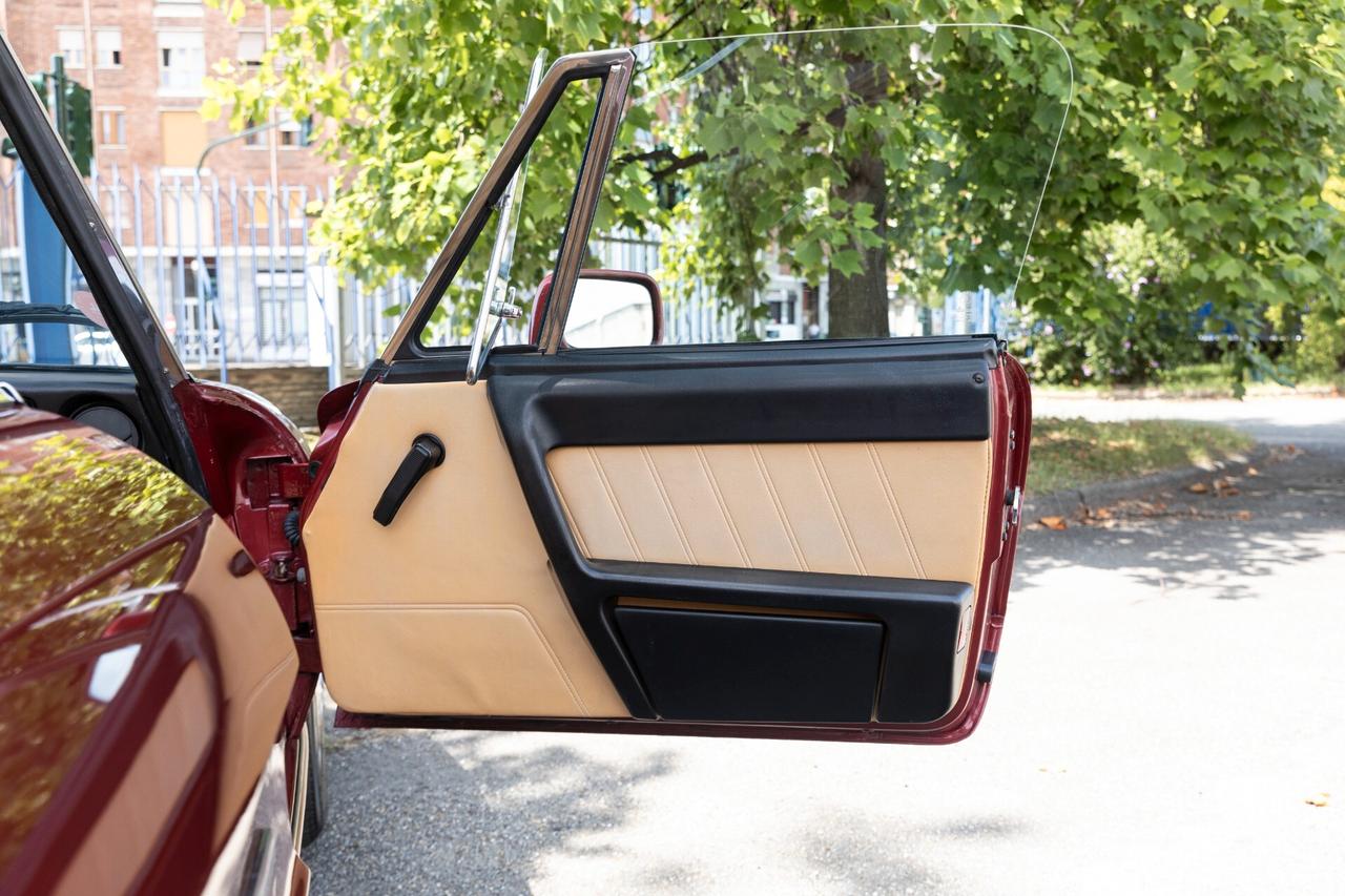 Alfa Romeo Spider 2.0i cat