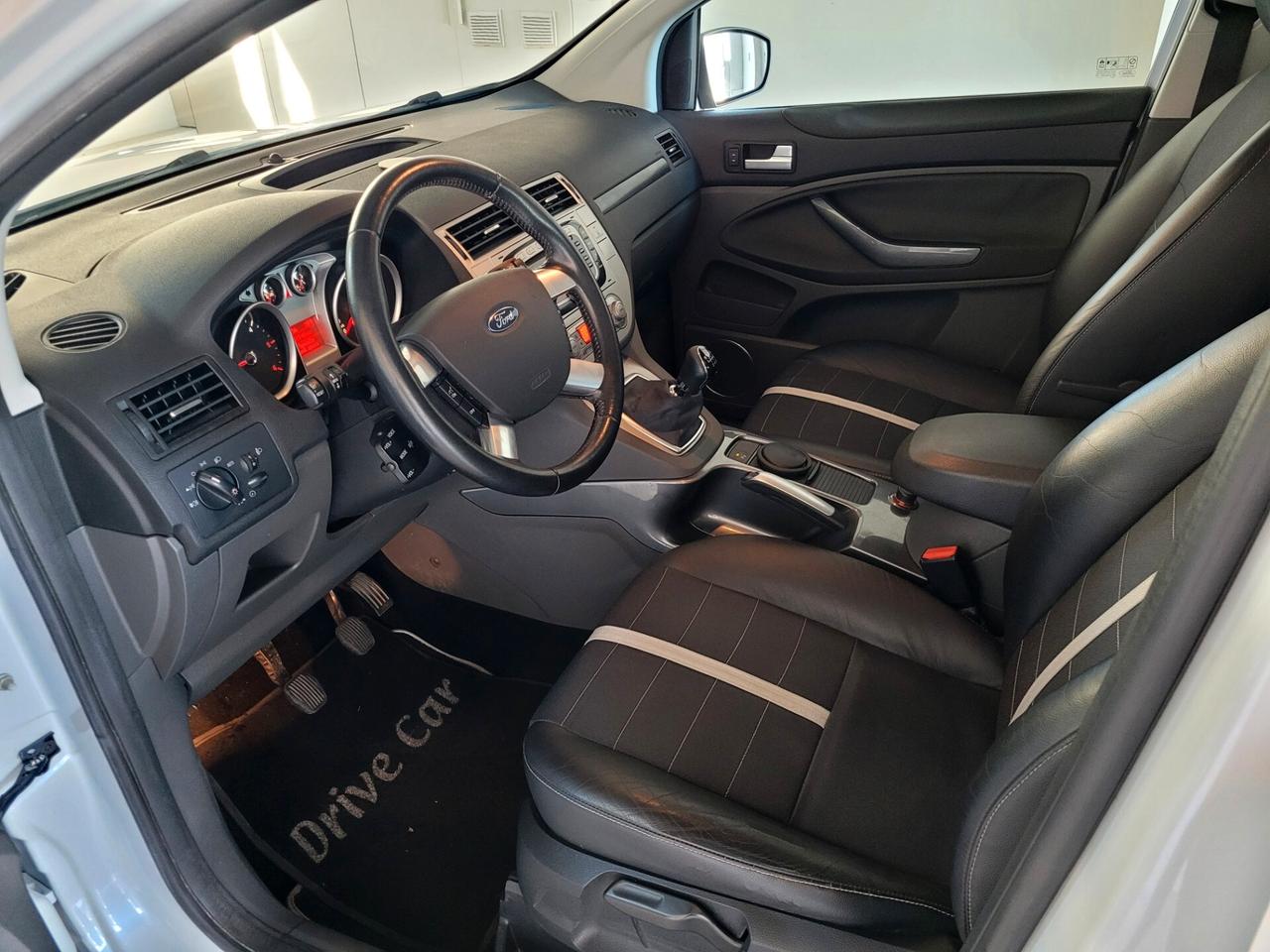 Ford Kuga 2.0 TDCi 136 CV 4WD Titanium DPF