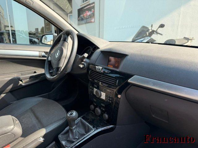 OPEL Astra 1.7 CDTI 101CV Station Wagon Cosmo