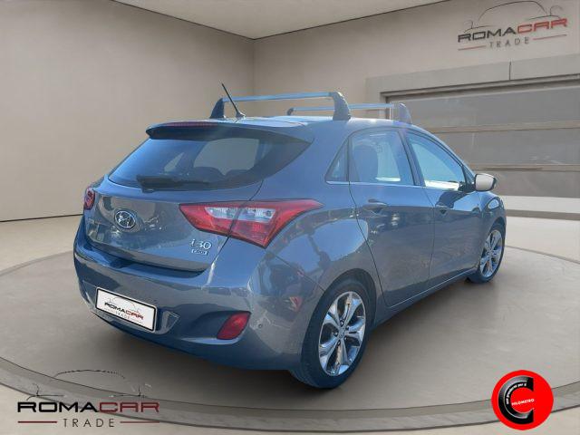 HYUNDAI i30 1.6 CRDi 128CV 6m Confort