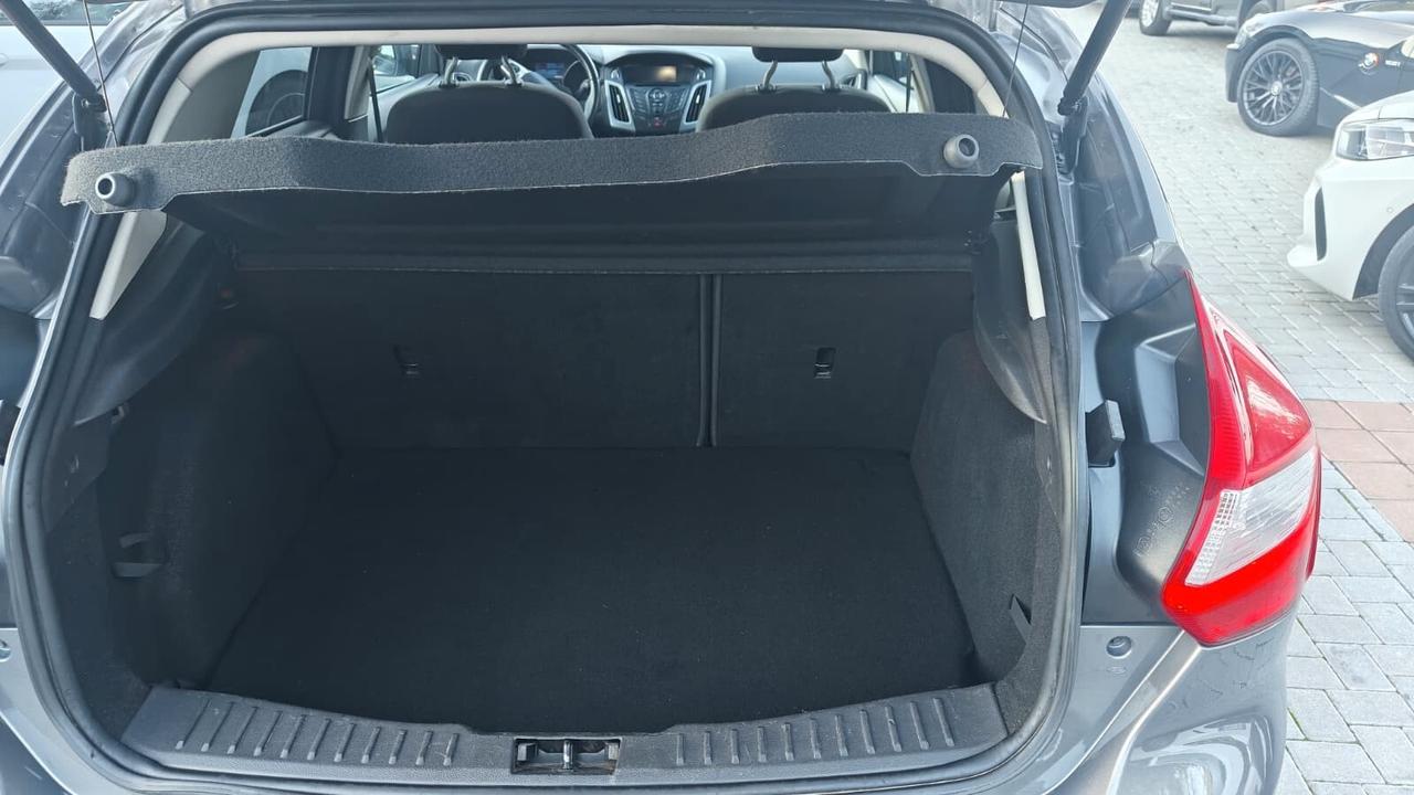 Ford Focus 1.6 TDCi 115CV 5p. Titanium